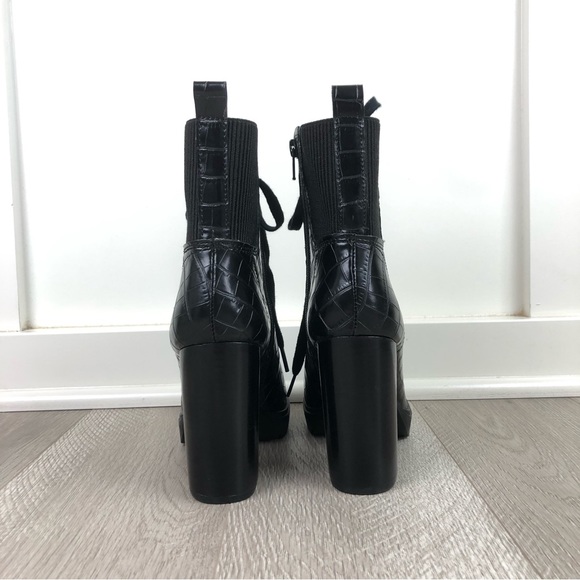 Steve Madden Latch Croc Embossed Black Combat Lace Up Boots Size 8.5 - Picture 6 of 13